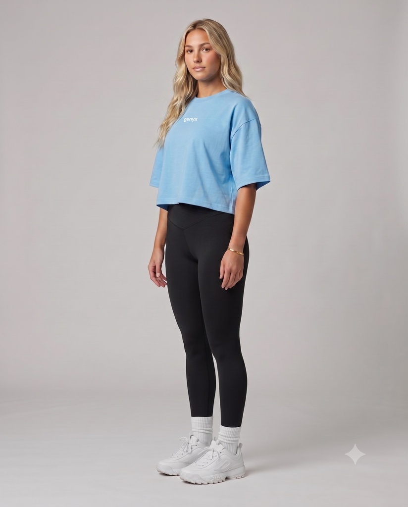Cropped oversized T-shirt 7